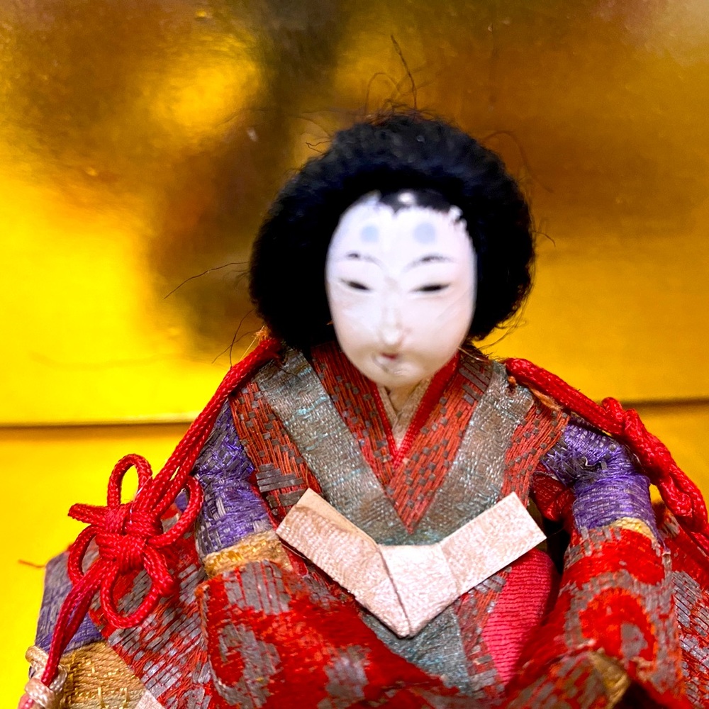 JAPANESE HINAMATSURI VINTAGE COLLECTIBLE DOLL FIGURE APPROX 4” - Picture 11 of 16